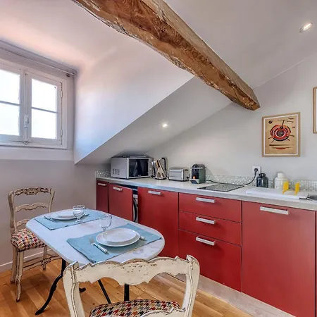 Apartmán Location In Alcove 1 Bedroom & Terrace